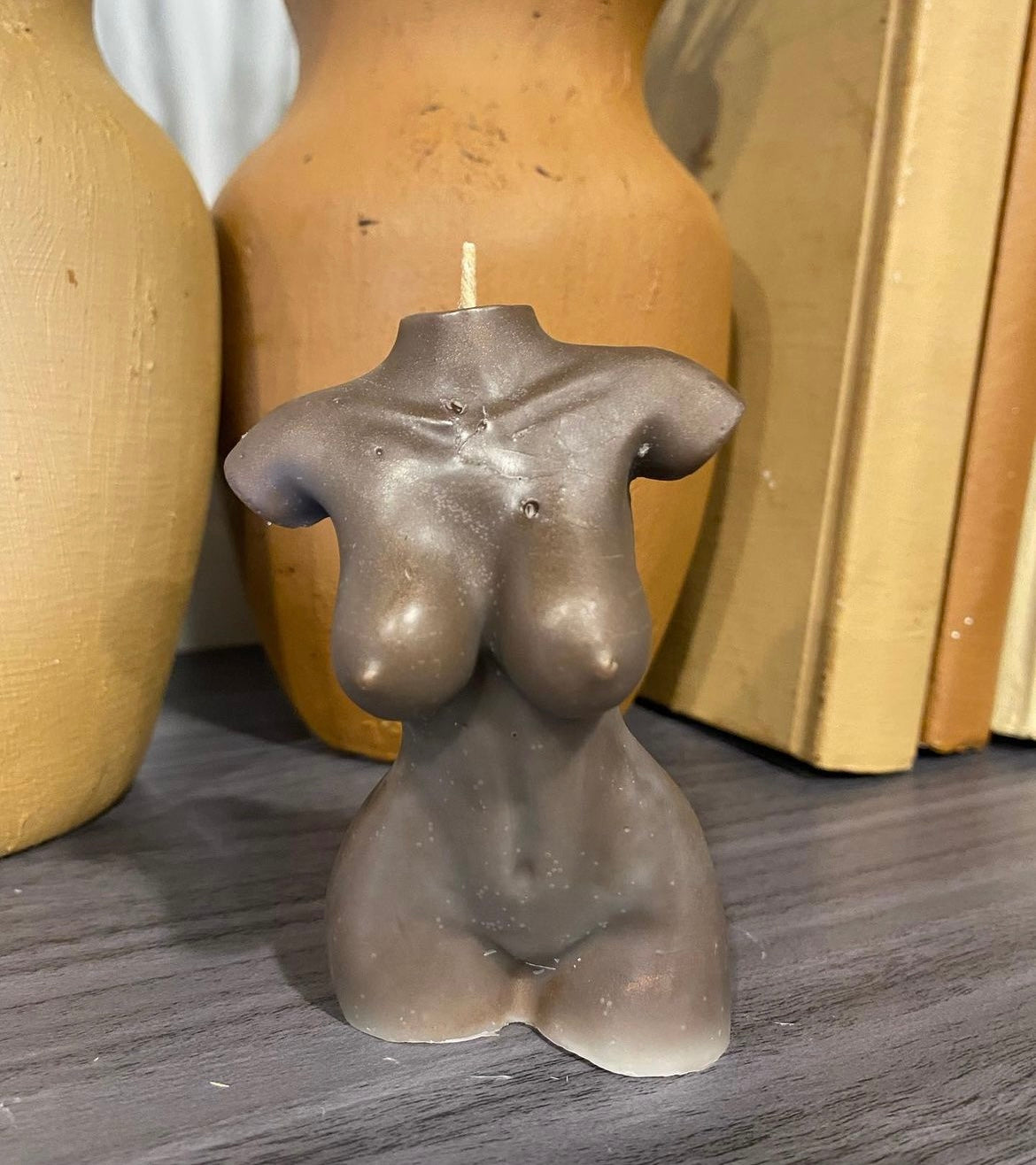 Curvy Body Candle